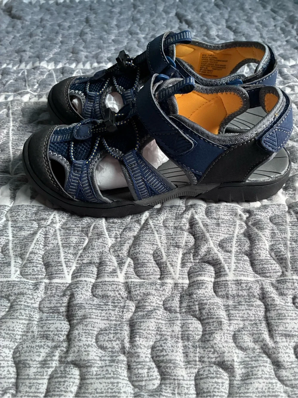 Sonoma Summer Sandals Size 2 Medium NWOT